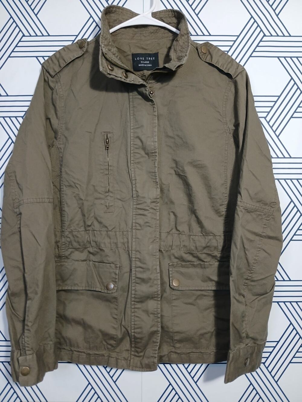 Love Tree UtilityJacket Cargo Military Style Model Off Duty Minimalist Casual